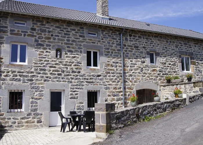 Chez Nave au pied du Meygal