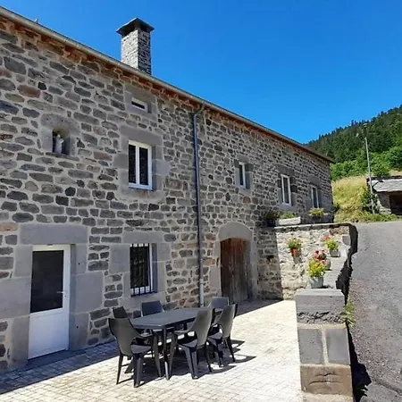 Appartement Chez Nave au pied du Meygal à Boussoulet Extérieur photo