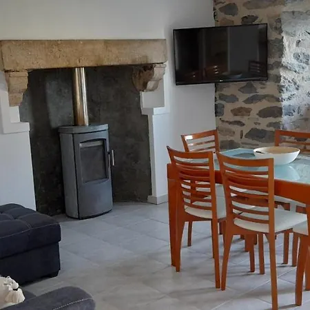 Appartement Chez Nave au pied du Meygal à Boussoulet Extérieur photo